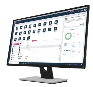 Monitor-Screenshot der Software myCortex mit Favoritenübersicht (u. a. Dienstplan, Pflegedokumentation, Abrechnung), geöffneter Stammdaten-Liste mit Ärzten, Firmen und Klienten sowie einem Dashboard mit Tourenauswertung und Umsatzstatistik.